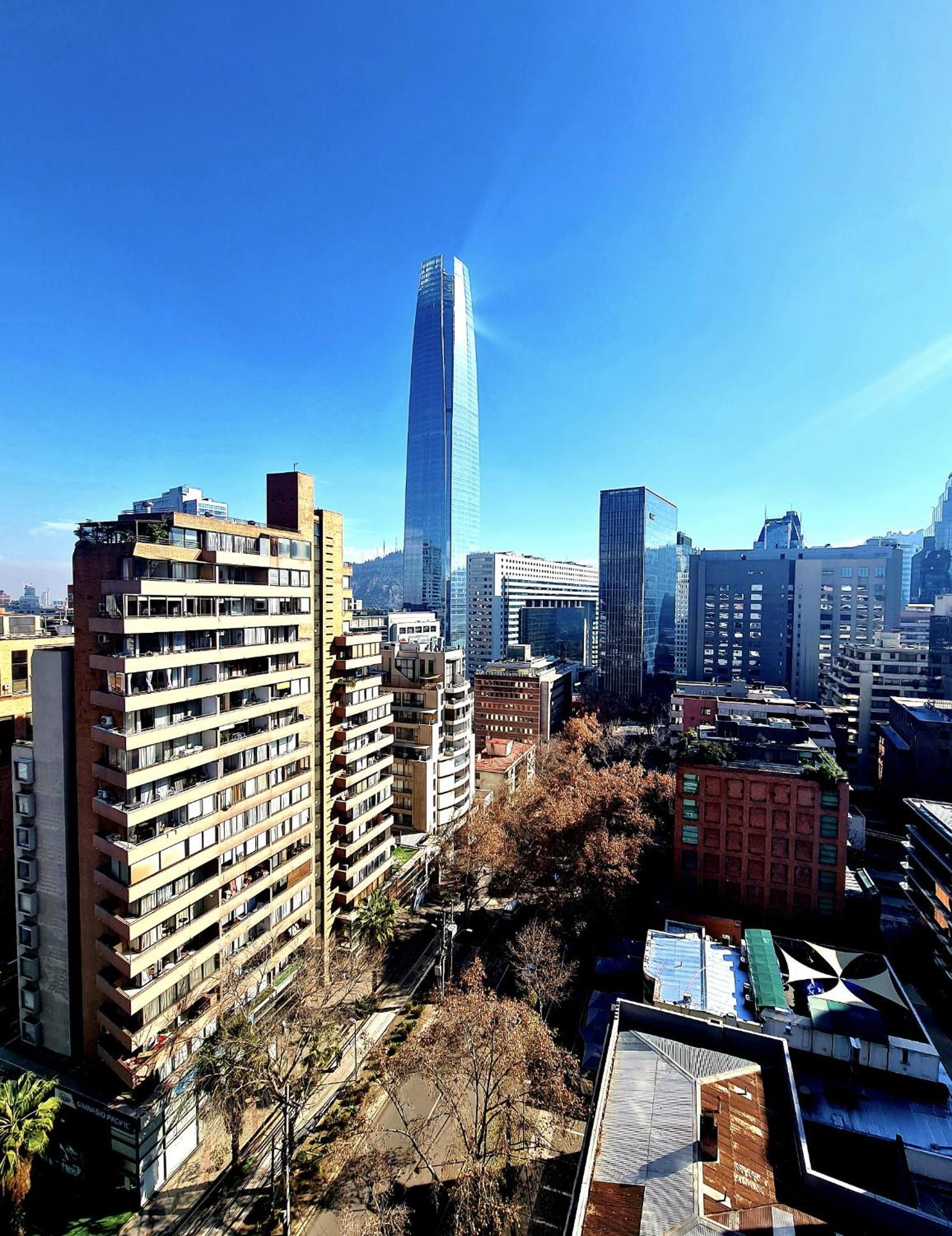 Apartamento San Sebastian Las Condes I Piscina I Estacionamiento Apartment Santiago